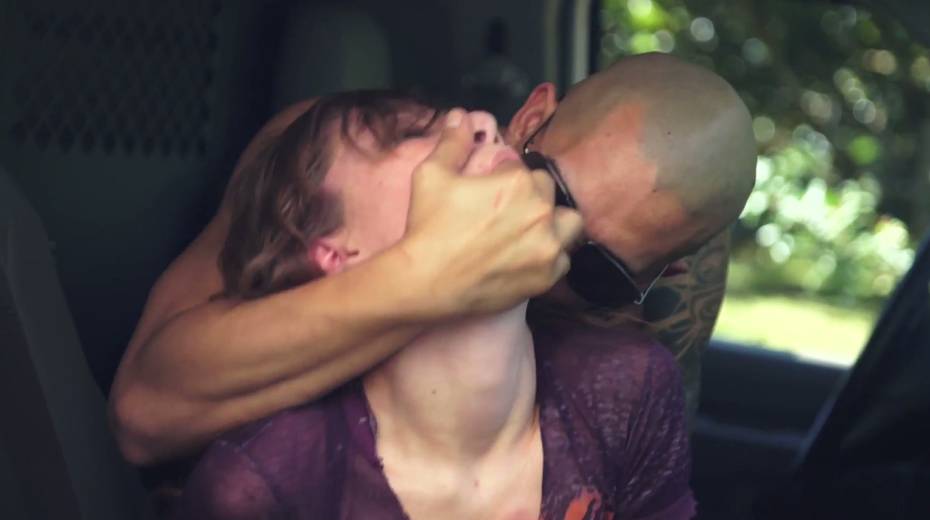 Brutal tattooed dude fucks sweet looking hitchhiker Faye in the van - 12. pic