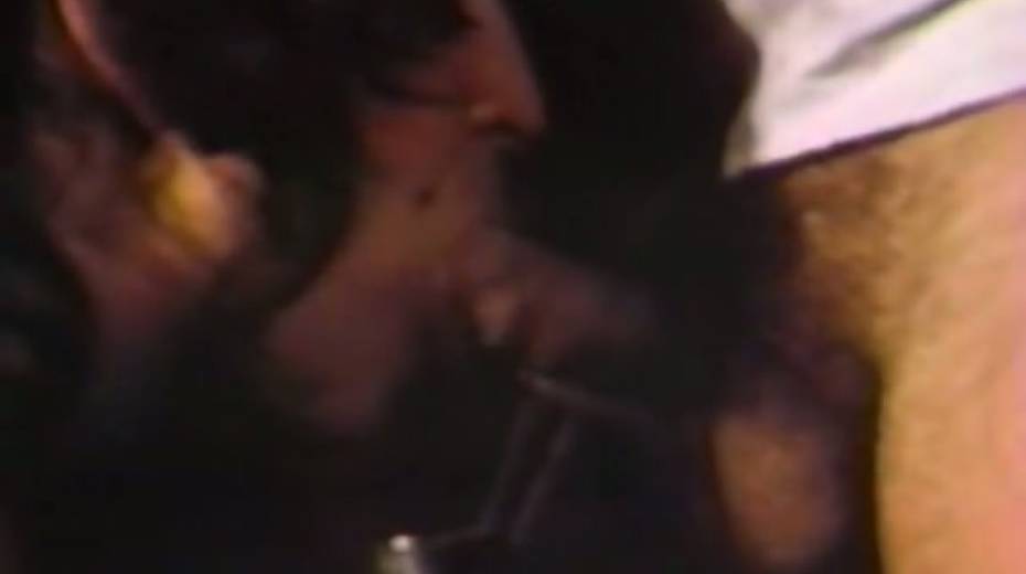 Captain Lust fucks his woman's tight pussy from behind - 2. pic