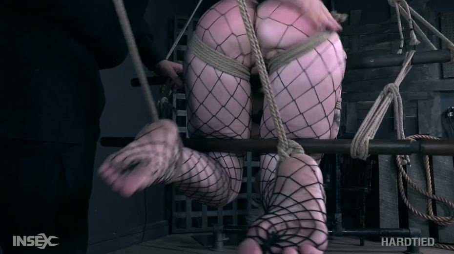 Blonde in glasses and fishnets pantyhose Jane gets her pussy punished - 12. pic