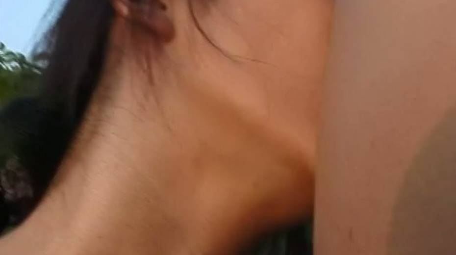 Japanese GF gives deepthroat blowjob in the field outdoor - 15. pic