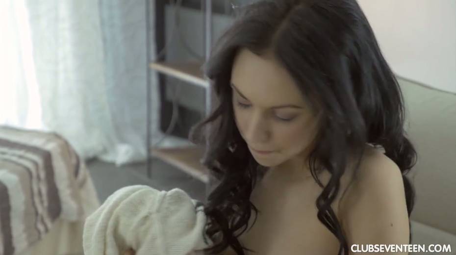 Delicious angel Sheri Vi is masturbating her pretty hot punani - 6. pic